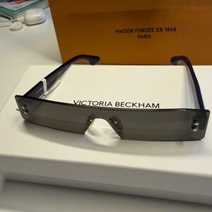 Victoria Beckham Fashion Show
62mm Rectangular Sunglasses